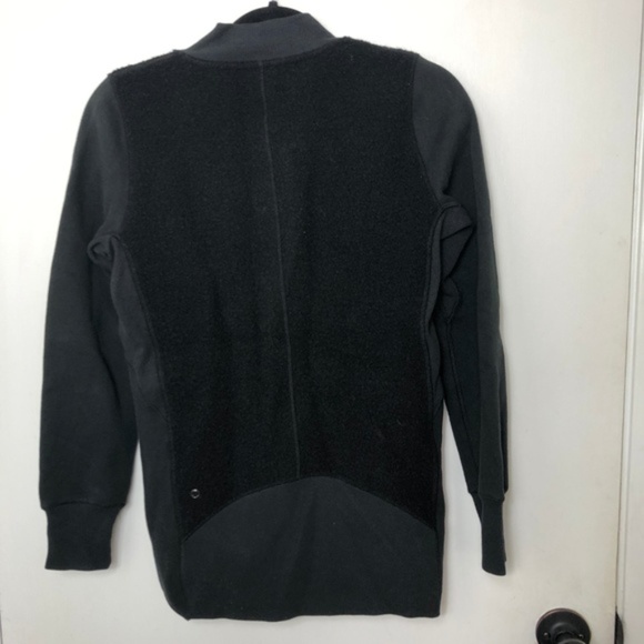 NWT Lululemon Stand Out Sherpa Jacket Black - Picture 8 of 8